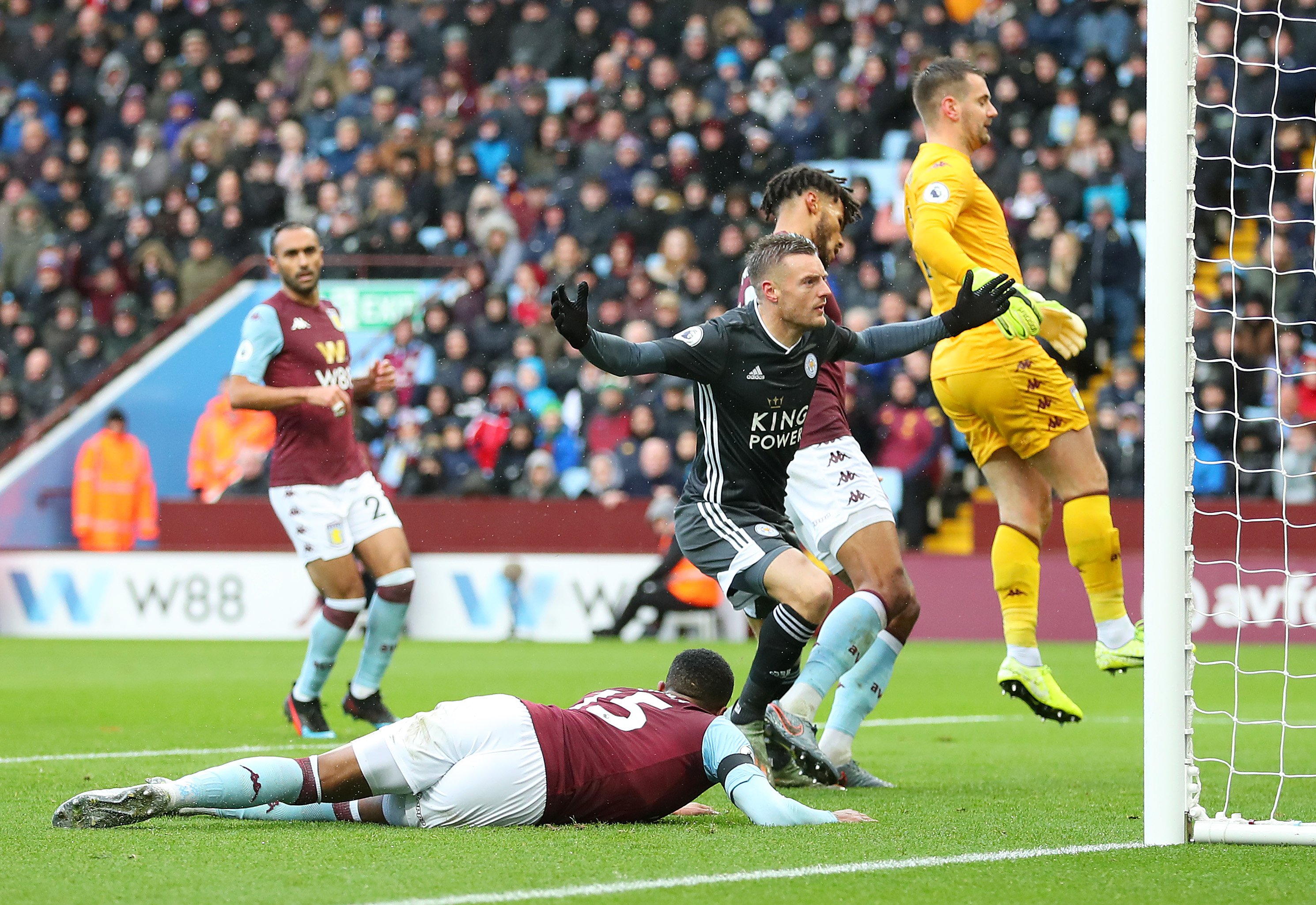 们在场上表 们在场上表